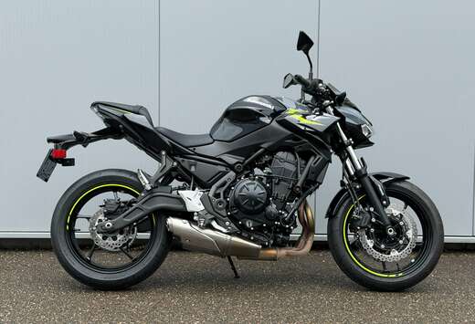 / ABS / Topstaat! / 3070km -- 2025
