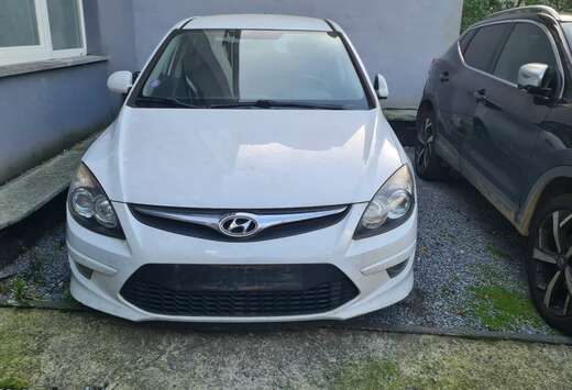Hyundai 1.4 5 PORTES AIRCO !!!MARCHAND OU EXPORT !!!! ...