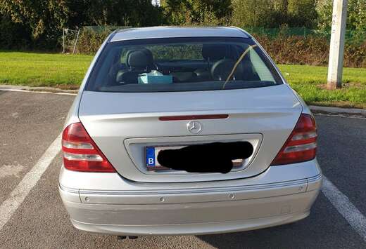 Mercedes-Benz Kompressor Elegance