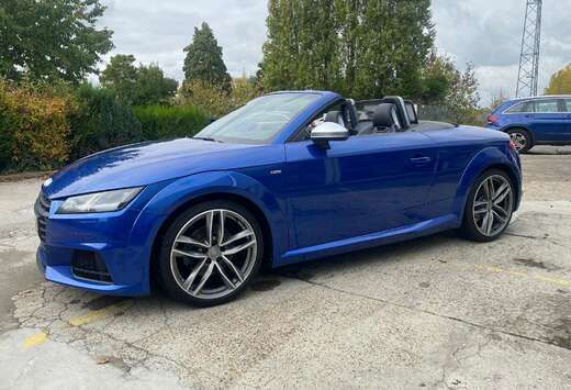 Audi TT Roadster 1.8 TFSI S LINE