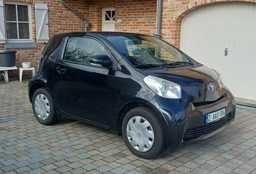 Toyota iQ 1.0i ** GARANTIE ** PRETE A IMMATRICULER **
