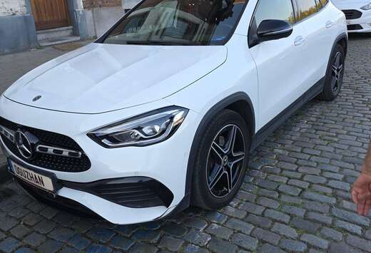 Mercedes-Benz (CDI) d 7G-DCT Style