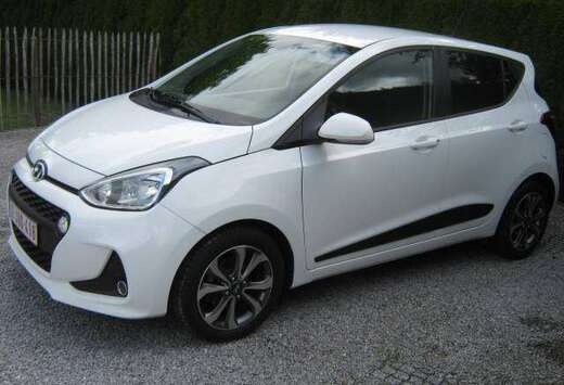 Hyundai i10 1.2i Luxury Launch Edition