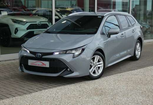 Toyota Hybrid Parkeersensoren V+A Keyless GPS Carplay