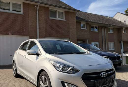 Hyundai 1.6 GDI DCT Style