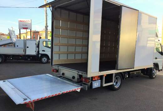 Mitsubishi NEW FUSO  CAISSE 23 M POLY + LIFT DISPO ST ...