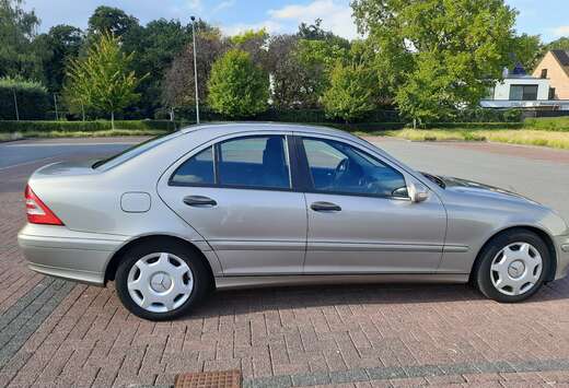 Mercedes-Benz R00DL0