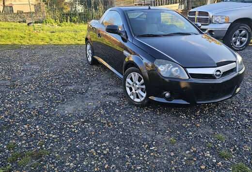 Opel Tigra Twintop 1.8i XE 16v Enjoy