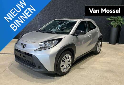 Toyota 1.0 VVT-i Play