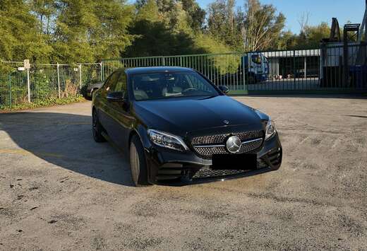 Mercedes-Benz sedan AMG-line