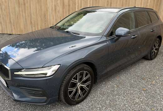 Volvo V60 2.0 B3 MHEV Essential DCT