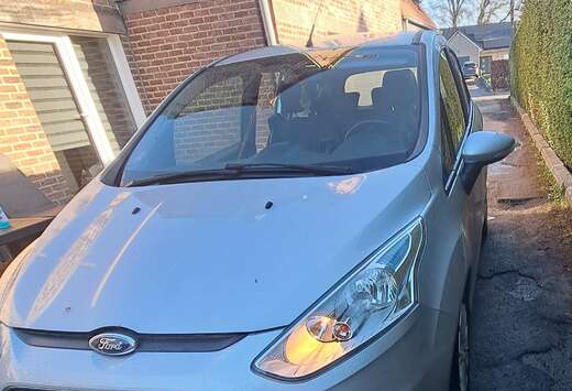 Ford B-Max 1.4i Ambiente