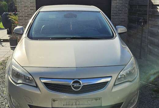 Opel 1.7 CDTi ECOTEC Sport DPF