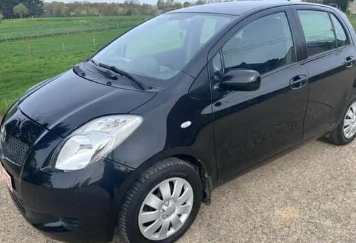 Toyota 1.3i VVT-i 16v Linea Luna