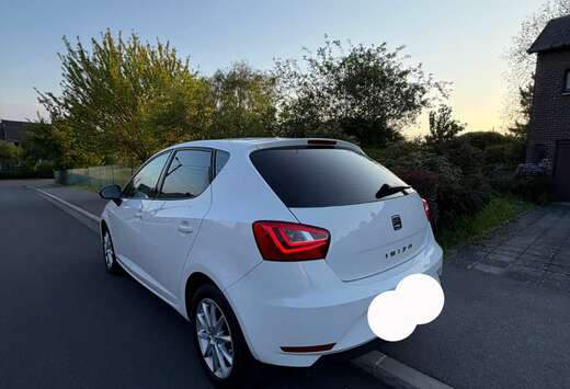 SEAT 1.0 Tsi  Serie Sport Prete A Immat 0465 45 63 72