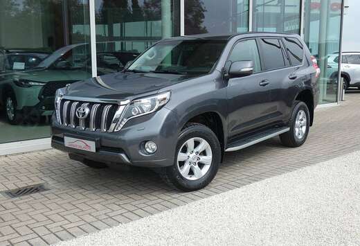 Toyota AUTOMAAT *31198+btw* +3,5T Sleep +Lichte vrach ...