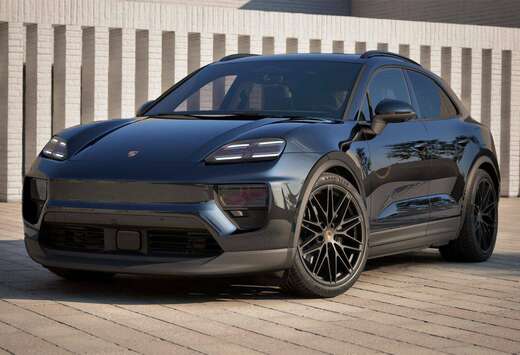 Porsche 4/ 100 kWh/Sport Chrono/Pano/22\