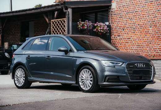 Audi A3 Sportback e-tron 1.4 TFSI PHEV Design S troni ...