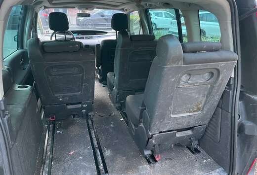 Renault Espace 2.0 dCi Alyum