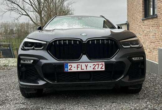BMW X6 M50iAS