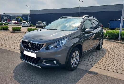 Peugeot 2008 1.2 PureTech Signature S