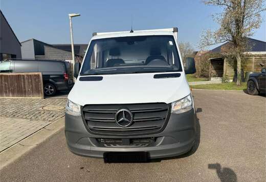 Mercedes-Benz 311 CDI Kompakt HA 9G-TRONIC (OM654)