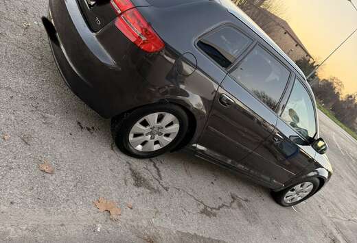 Audi Sportback 1.6 TDI 105 DPF Attraction