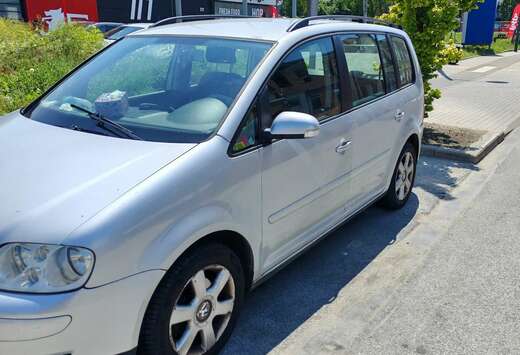 Volkswagen 1.6i 16v FSI Tie - Break