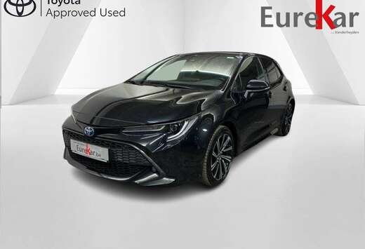 Toyota 1.8 Hybrid CVT Style