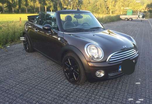 MINI Mini Cabriolet 1.6i Cooper
