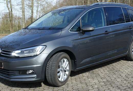 Volkswagen Touran 1.5 TSI ACT Highline OPF DSG