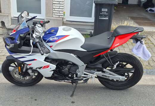 Rs 125