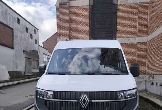 Renault FGN TRAC F3500 L3H3 BLUE DCI 150 CONFORT