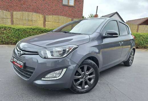 Hyundai i20 1.4i Go! AUTOMATIQUE/  FULL CARNET  / 12  ...