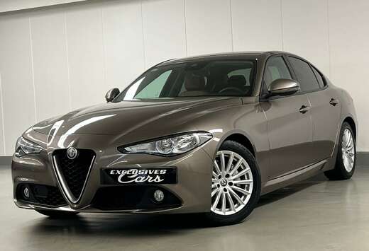 Alfa Romeo 2.2 JTDM 136 CV  1ere MAIN  GPS CUIR CLIM  ...