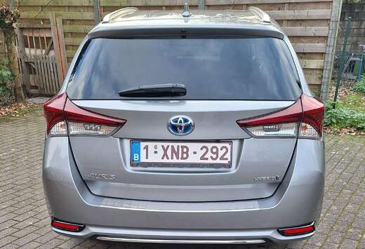Toyota Auris 1.8 VVT-i Hybrid Automatik Touring SF st ...
