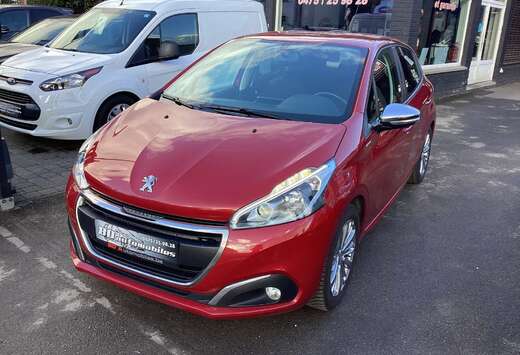 Peugeot 1.2i Style clim navi superbe