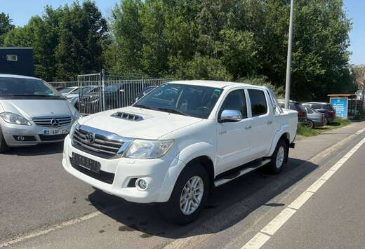 Toyota 3.0 D BVA Atacama Belge car pass etat neuf