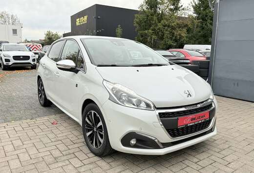 Peugeot 208 110pk 1.2i 2018