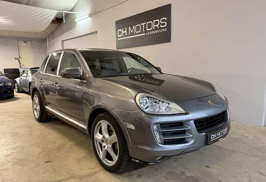 Porsche S 4.8 V8