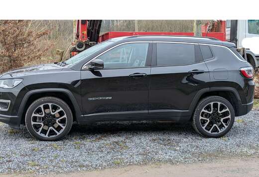 Jeep Compass 1.3 T-GDI 4xe PLUG-IN HYBRID Autom Limit ...