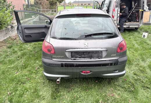 Peugeot 1.4i Generation