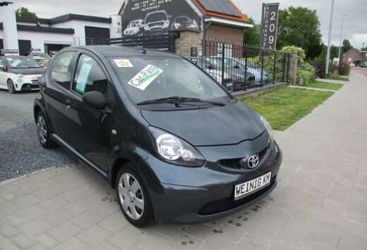 Toyota 1.0i VVT-i Car Dance 5deurs slechts 109049km