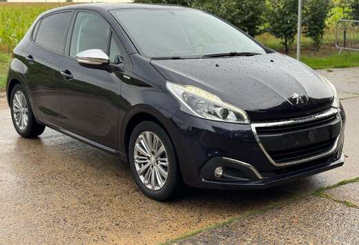 Peugeot FACELIFT! / STYLE! / CARPLAY! / GEKEURD VVK!