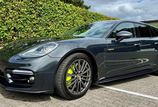 Porsche Panamera 4S E-Hybrid Sport Turismo