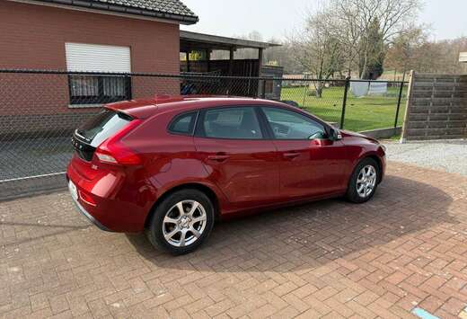 Volvo V40 2.0 D2 Momentum