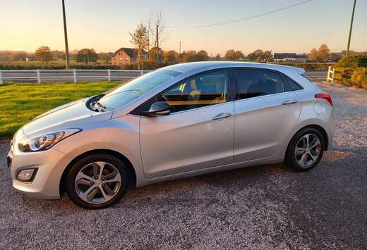 Hyundai i30 1.6 CRDi Blackline ISG