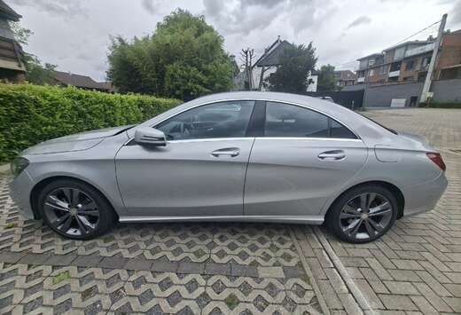 Mercedes-Benz CLA 180