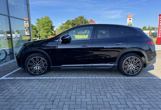 Mercedes-Benz 90.6 kWh 300 AMG Line