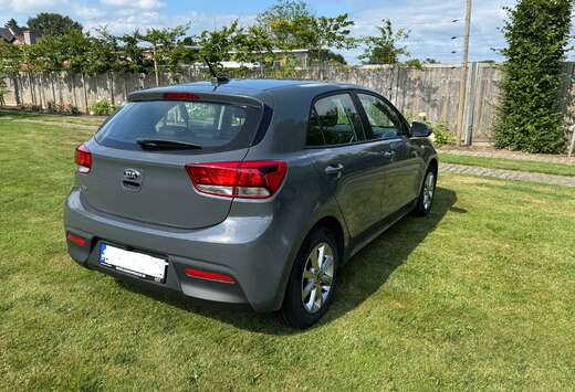 Kia Rio 1.2i Easy - Carplay/Android Auto